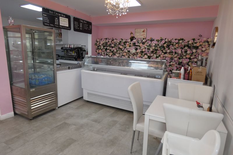 Ground Floor- click for photo gallery